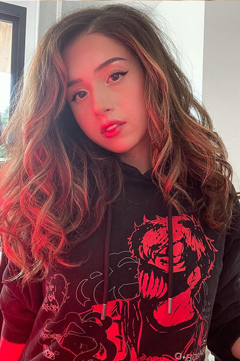 Imane Anys (Pokimane) is looking beautiful in black and red upper.