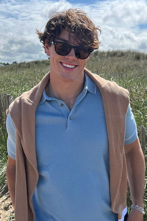 Noah Beck