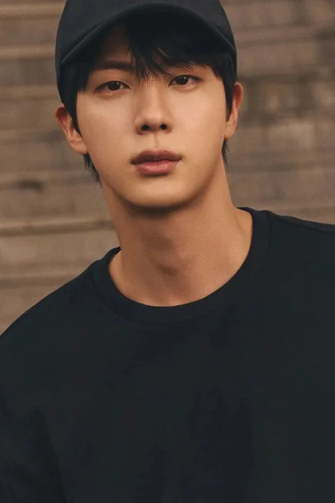 Kim Seok Jin is looking beautiful in black shirt.