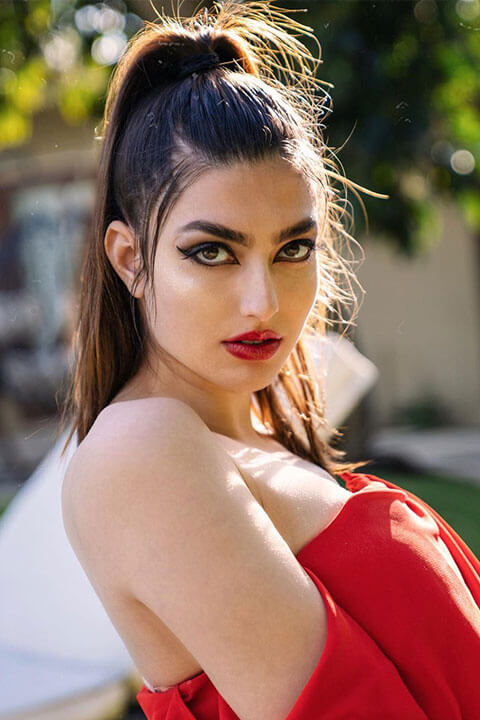 Rachel Levin (Rclbeauty101)