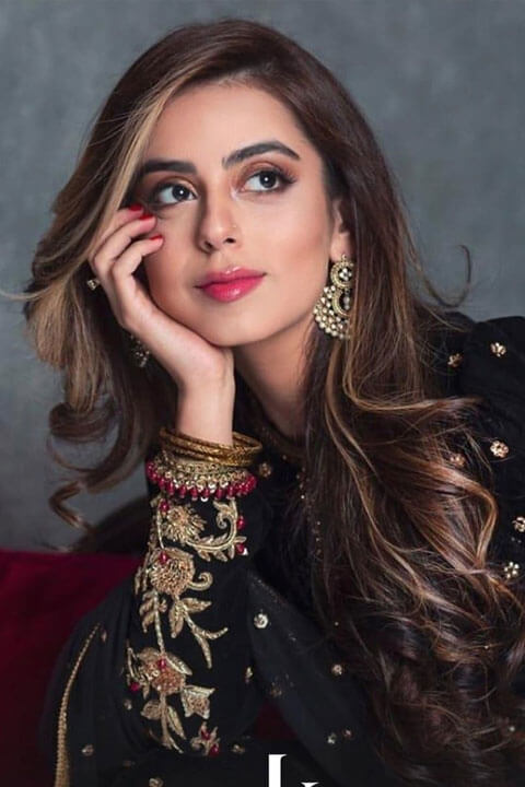 Yashma gill is looking beautiful in black dress.